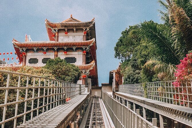 Penang Hill and the Kek Lok Si Temple - George Town pickup and air-conditioned comfort (without the taxi hassle)