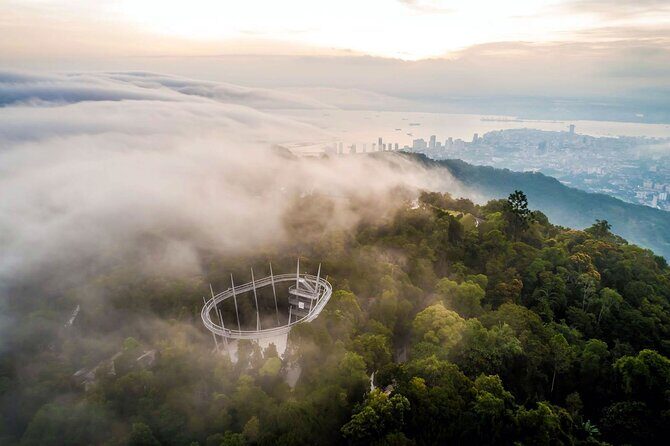 Penang Nature Escape: Penang Hill, Botanical Gardens & Ferringhi - Key Points at a Glance