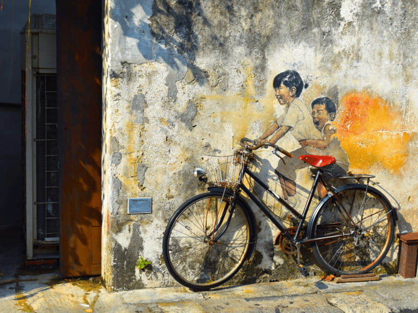 Penang: Trishaw Ride and Hawker Center Food Tour - Seasonal Bonus: Nine Emperor Gods Festival Food Hunts (Oct 2025)