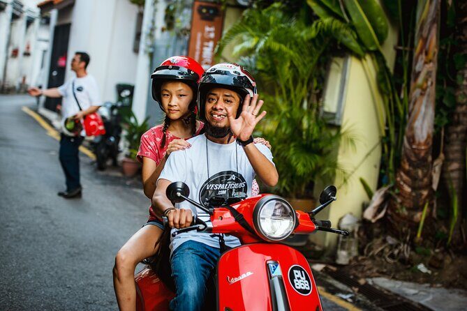 Penang's Night Eat-Venture - Why this vintage Vespa night food route makes sense in Penang