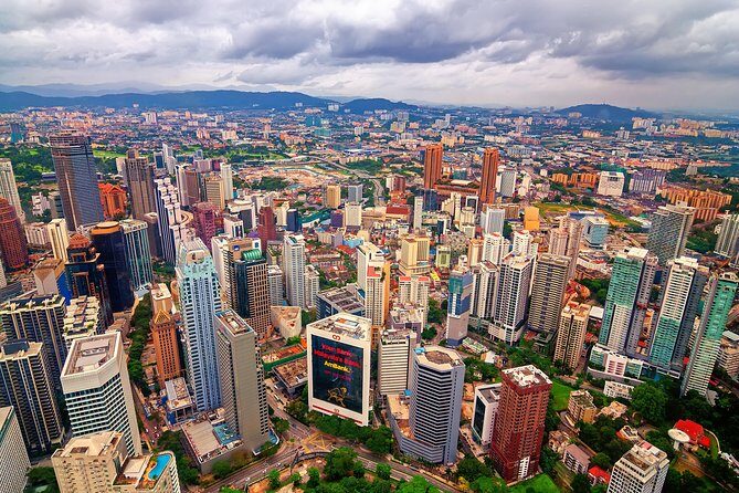 Petronas Twin Towers Skybridge and Kuala Lumpur City Tour - Price and Logistics: Is $100 Per Person Good Value?
