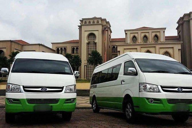 Premium Airport Transfer Kuala Lumpur - Price and Value for a Group Up to 7