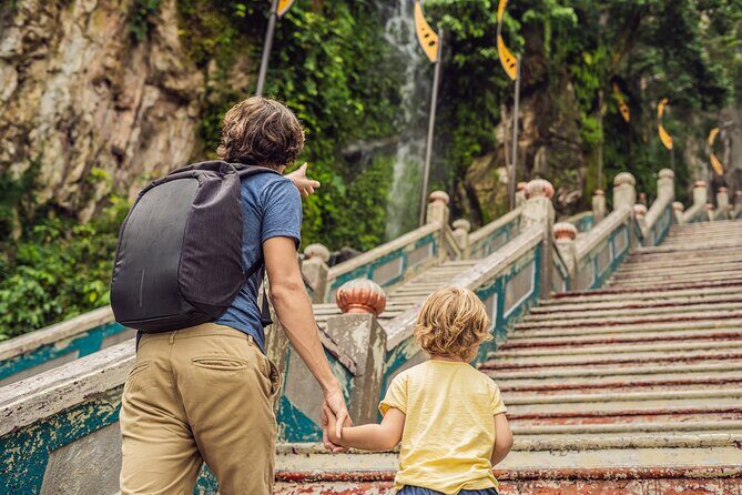 Private Half-Day Batu Caves and Cutural Tour in Kuala Lumpur - How this private half-day tour feels in real life
