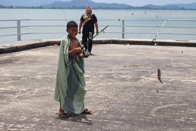 Private Half Day Cycling Tour in Langkawi - A half-day private ride that feels like a locals’ loop