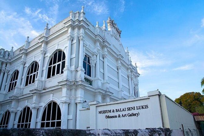 Private Half-Day Penang Highlights City Tour - Getting Picked Up in George Town (9am or 2pm)