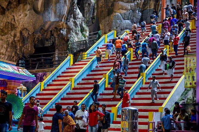 Private Half-Day Temples and Cultural Tour in Kuala Lumpur - Stop 3: Thean Hou Temple’s Six Tiers and Its Goddess Stories