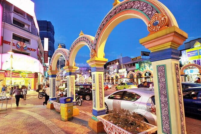 Private Night Tour : Kuala Lumpur Heritage Under The Lights - How the 6:00 pm heritage route feels under night lights