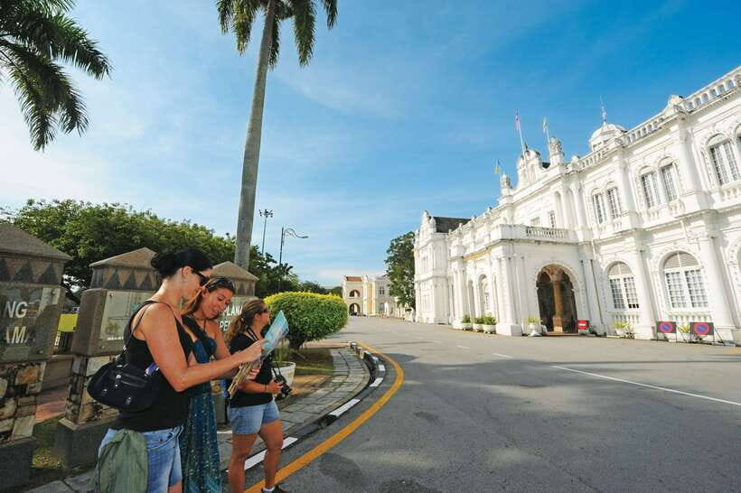 Private Penang City Tour with Kek Lok Si Temple - Guide Quality: How Much Explanation Will You Get?
