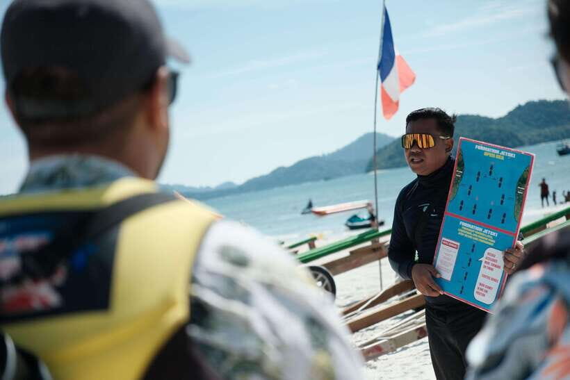 (PRIVATE) Platinum Package Jet Ski Tour Langkawi, Red Ray - Langkawi Archipelago Run: Islands, Limestone Cliffs, and Jet-Ski Time