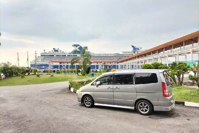 Private Port Klang Cruise to Kuala Lumpur City Tour - Chinatown: Temples, Street Food, and Shopping Time