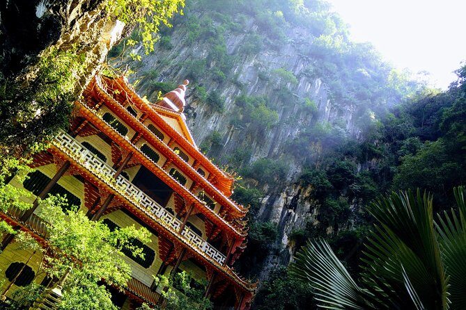Private Tour: Ipoh Secrets Full Day Heritage Tour from Ipoh - How the day starts: pickup, Ipoh Secrets, and a breakfast break
