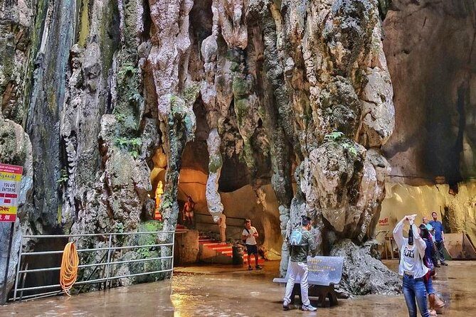 Private Tour Kuala Lumpur with Petronas Twin Towers Observation Deck & Batu Cave - How this private KL day stays efficient (and worth the $110)