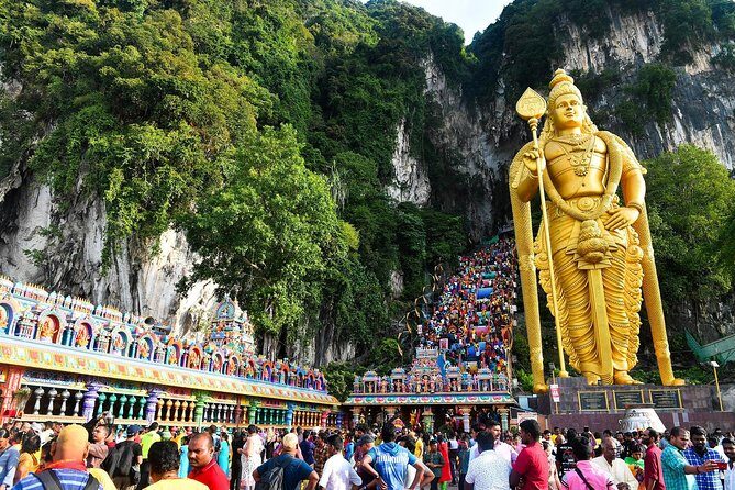 Private Tour Kuala Lumpur with Petronas Twin Towers Observation Deck & Batu Cave - Pickup, tickets, and the one logistics curveball to plan for