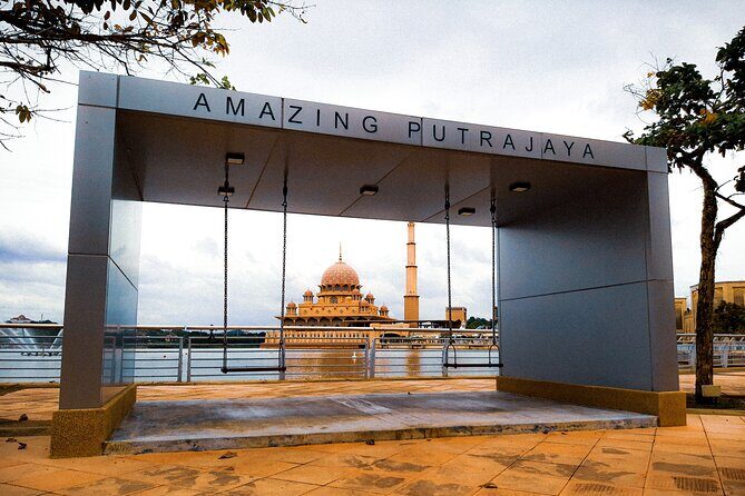 Putrajaya City Tour From Kuala Lumpur - Returning to Kuala Lumpur City: Keep Your Evening Flexible