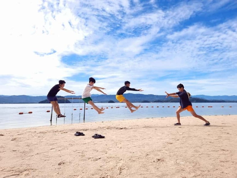 Sabah: Ara Dinawan Island - How the Day Starts in Kota Kinabalu: Van Ride Then Speedboat