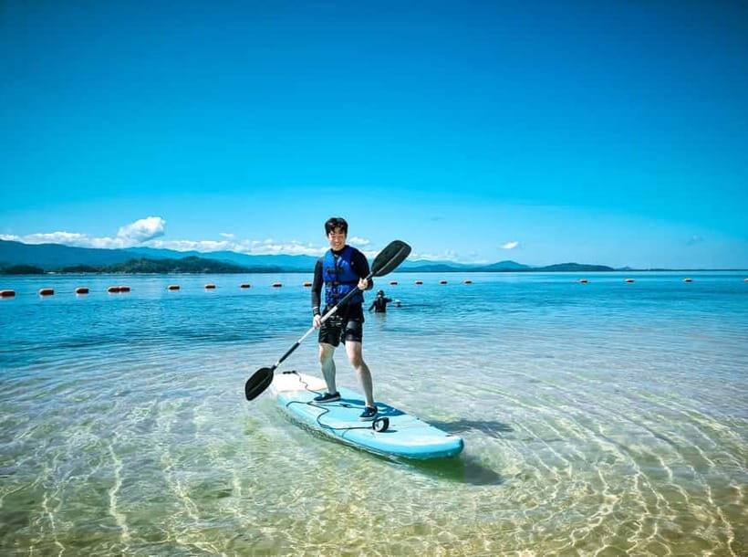 Sabah: Ara Dinawan Island - Lunch on a Tropical Island: Fresh Seafood, Local Flavors, and a Shower Room