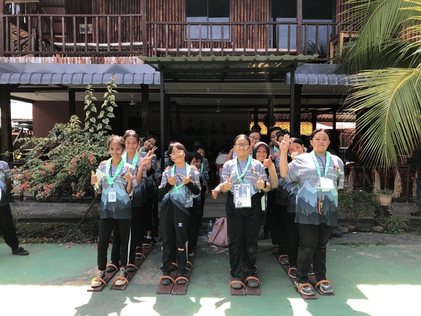 Sabah : Koisaan Cultural Village - The Performances: Magagung and Sumazau Drums