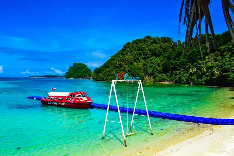 Sabah: Mantanani Island Day Tour with Lunch - Mantanani Islands: White Sand and Snorkel-Friendly Water