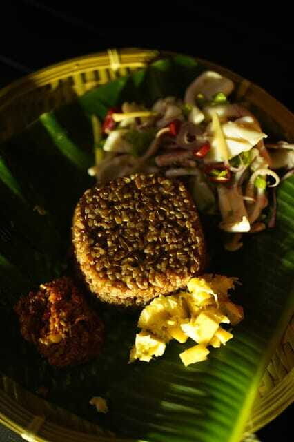 Sabah Traditional Authentic Cuisine Cooking Class 3 Hours - Learning Sabah flavors: herbs, flowers, and jungle aromatics