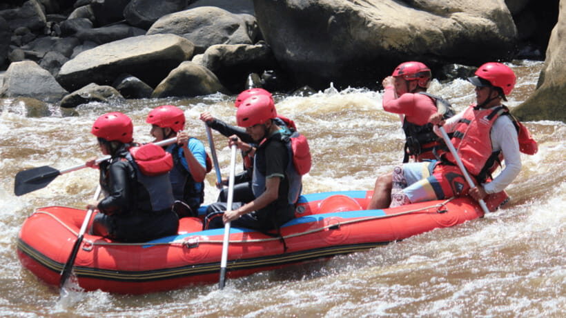 Sabah: White Water Rafting Grade 3-4 at Padas River - The long-day schedule: break time and lunch that keeps you going