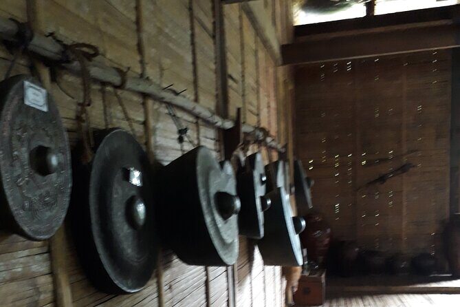 Semenggoh Orangutan Center & Sarawak Cultural Village - What to bring (and what to skip) for a humid Kuching day