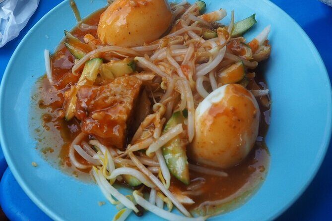 The 10 Tastings of Kuala Lumpur With Locals: Private Street Food Tour - Price and value: $79.73 for 10 tastings plus cultural stops