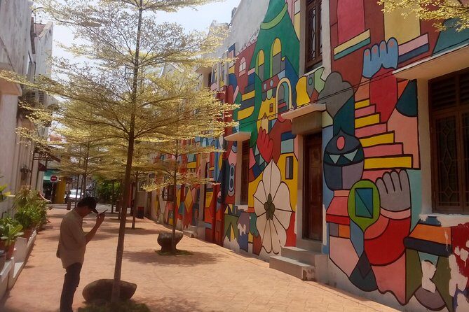Treasures Of The Far East-Malacca, Museum, Trishaw Ride(Private) - Jonker Street: Old Town Shopping Streets with Real Landmarks