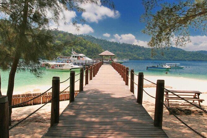 Tunku Abdul Rahman Park 2 Islands Hopping Tour from Kota Kinabalu - Lunch and late-afternoon return: the part people forget to plan for